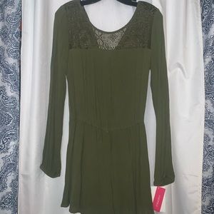 New olive green long sleeve romper